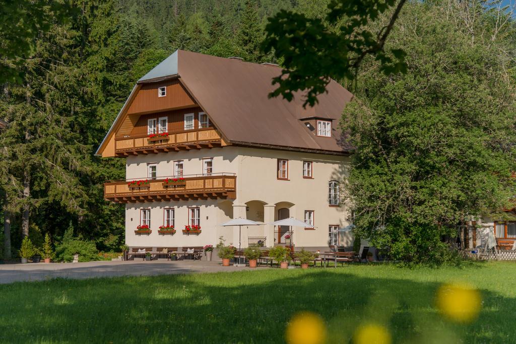 Bio-Holzhaus Und Landhaus Heimat Ramsau am Dachstein Esterno foto