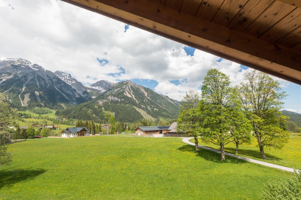 Bio-Holzhaus Und Landhaus Heimat Ramsau am Dachstein Esterno foto