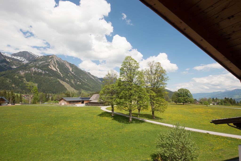 Bio-Holzhaus Und Landhaus Heimat Ramsau am Dachstein Esterno foto