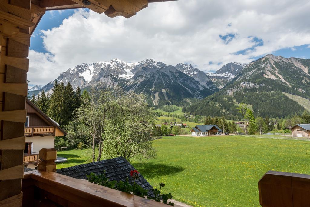 Bio-Holzhaus Und Landhaus Heimat Ramsau am Dachstein Esterno foto