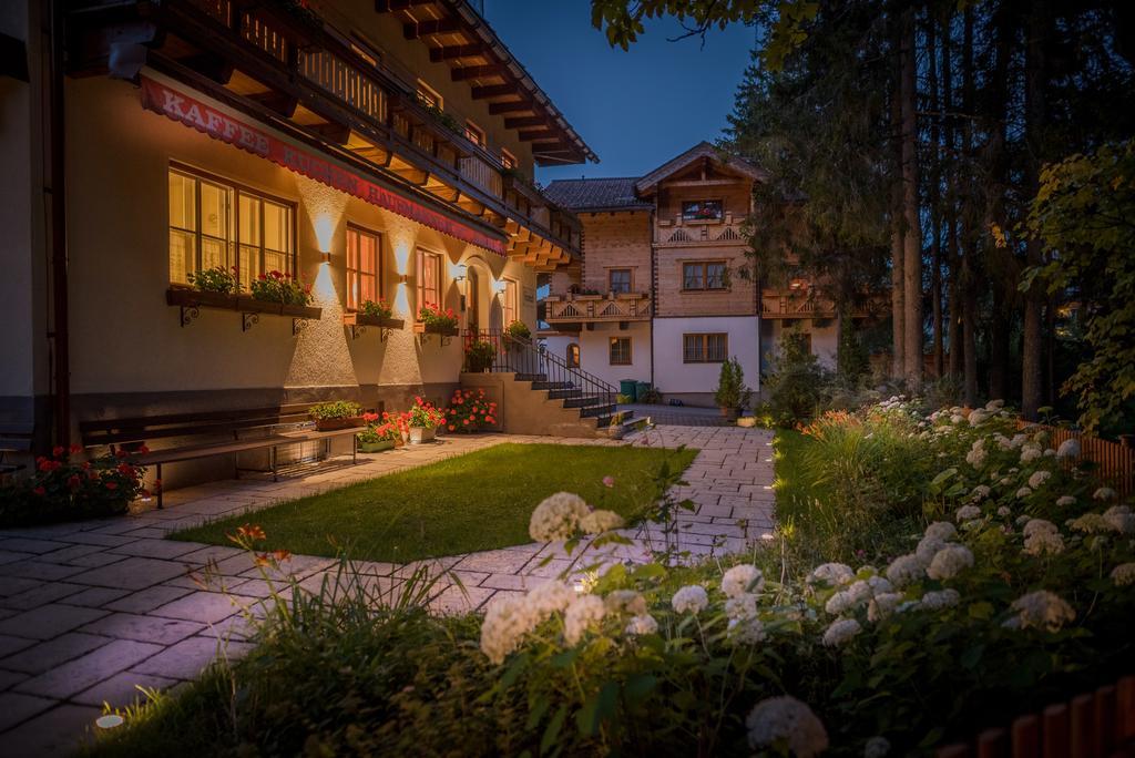 Bio-Holzhaus Und Landhaus Heimat Ramsau am Dachstein Esterno foto