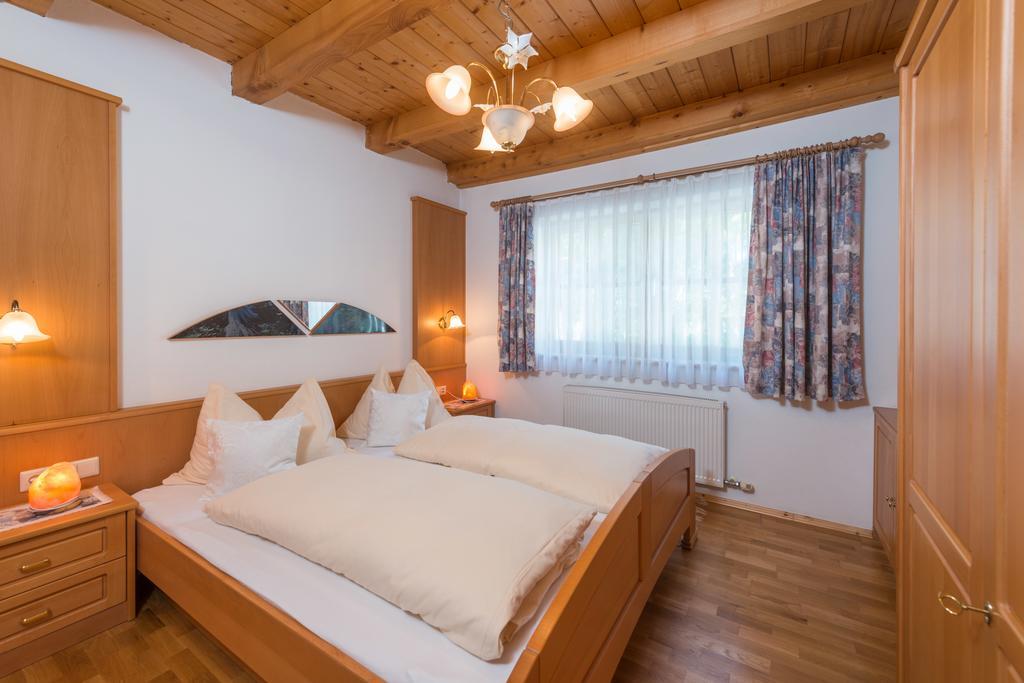 Bio-Holzhaus Und Landhaus Heimat Ramsau am Dachstein Esterno foto